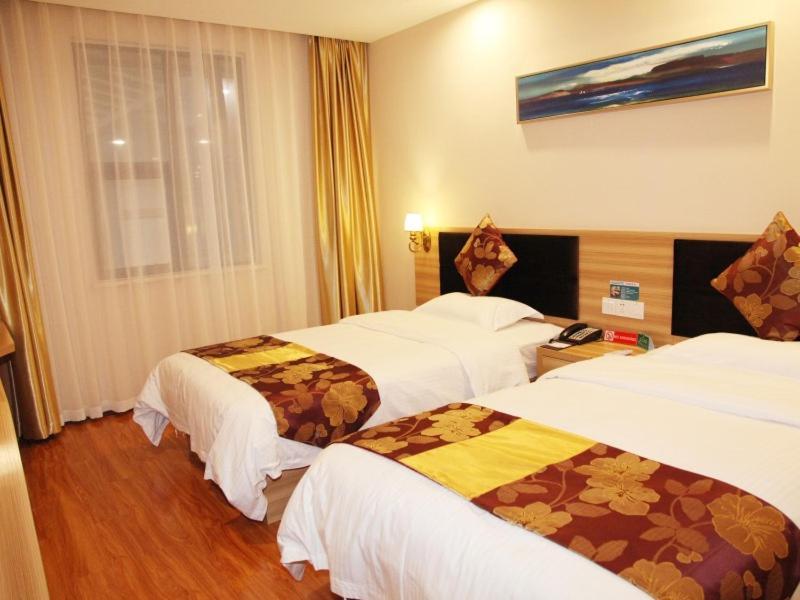 Greentree Alliance Yichang East Yichang Station Hotel Eksteriør billede