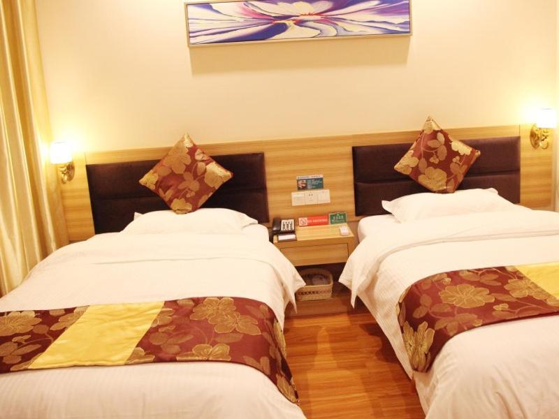 Greentree Alliance Yichang East Yichang Station Hotel Eksteriør billede