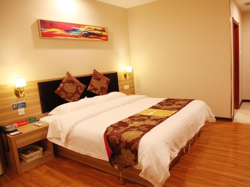 Greentree Alliance Yichang East Yichang Station Hotel Eksteriør billede
