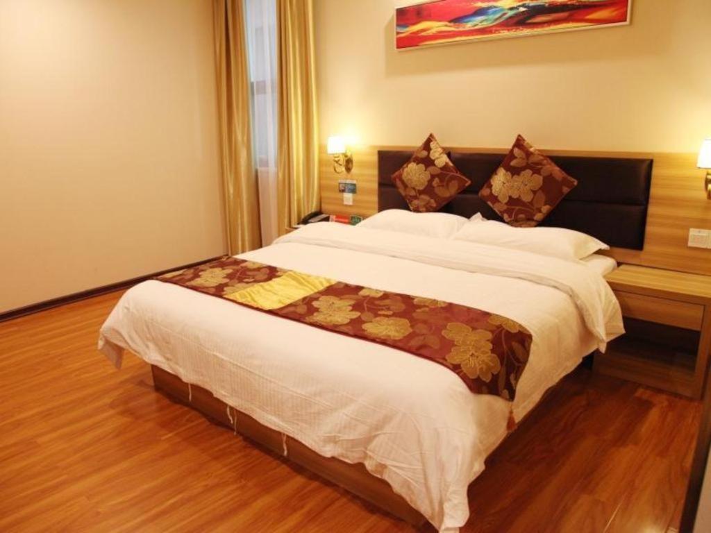 Greentree Alliance Yichang East Yichang Station Hotel Eksteriør billede