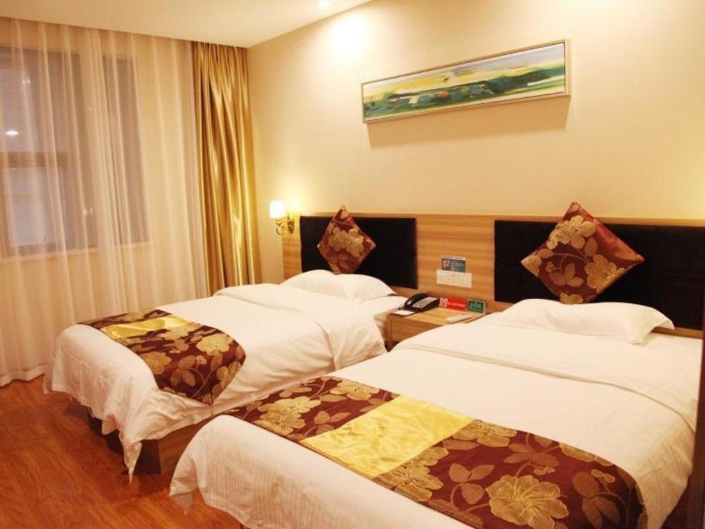 Greentree Alliance Yichang East Yichang Station Hotel Eksteriør billede
