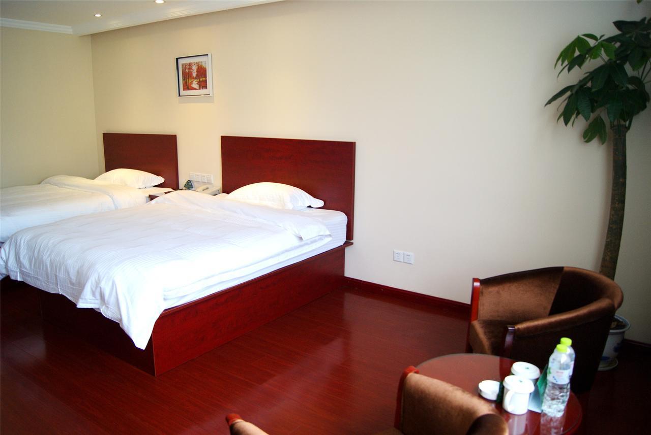 Greentree Alliance Yichang East Yichang Station Hotel Eksteriør billede
