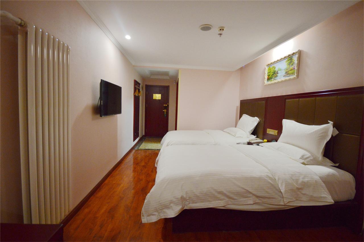 Greentree Alliance Yichang East Yichang Station Hotel Eksteriør billede